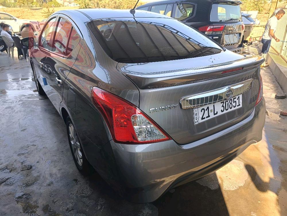 Nissan Sunny